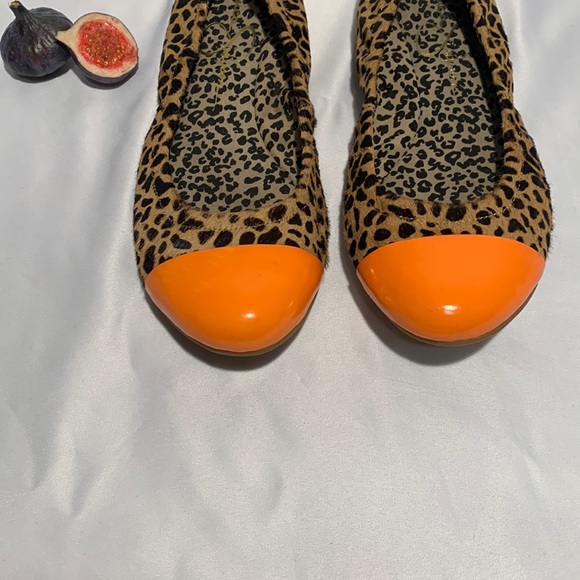 Jessica Simpson Leopard Print Flats - Picture 3 of 5
